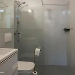Sleeps 4 With Free Parking *