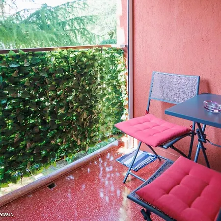 Captivating 1-bed In With Parking
